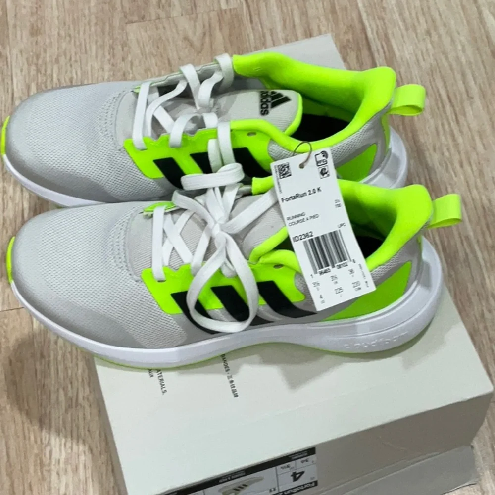 Adidas Kids Sneakers - Neon Yellow and Gray - Picture 3 of 6